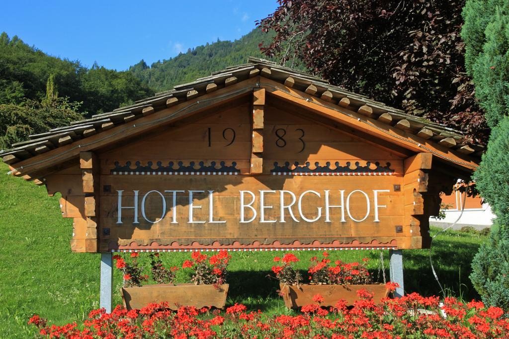 Hotel Berghof Amaranth Wilderswil Exterior foto