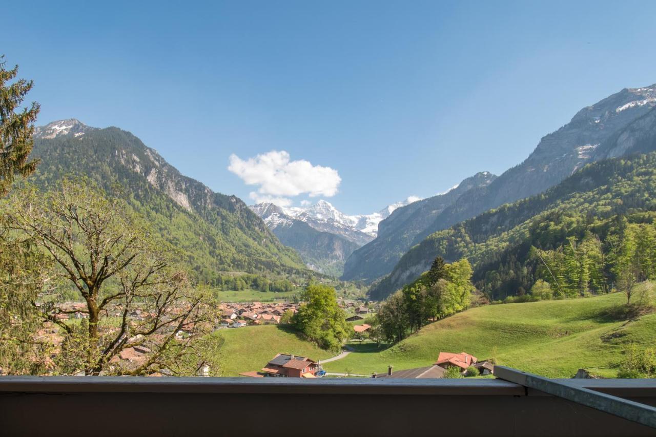 Hotel Berghof Amaranth Wilderswil Exterior foto